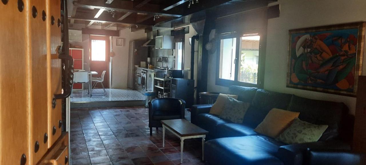 라네스 La Casa De Abajo 빌라 외부 사진